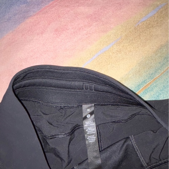 Lululemon T.H.E. Short 9" *Linerless black size M - Picture 6 of 9